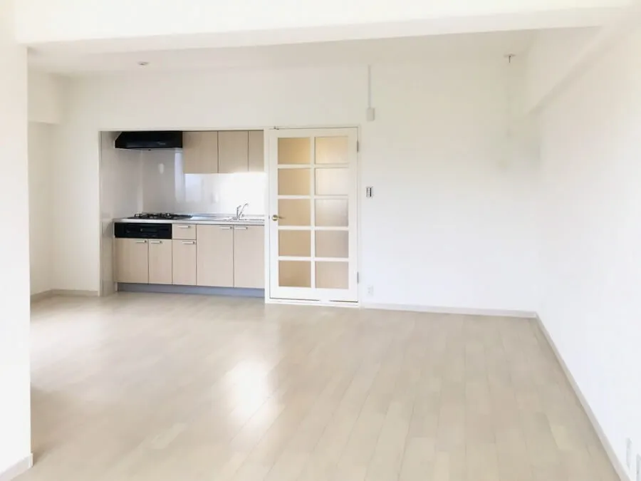 賃貸にするために３LDKマンションの全面リフォーム