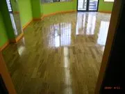 フローリングメンテナンス